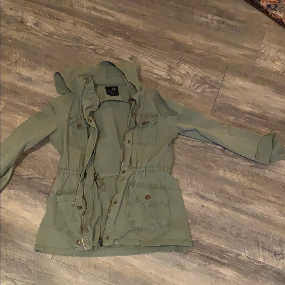 Army green jacket with hood from tilly’s